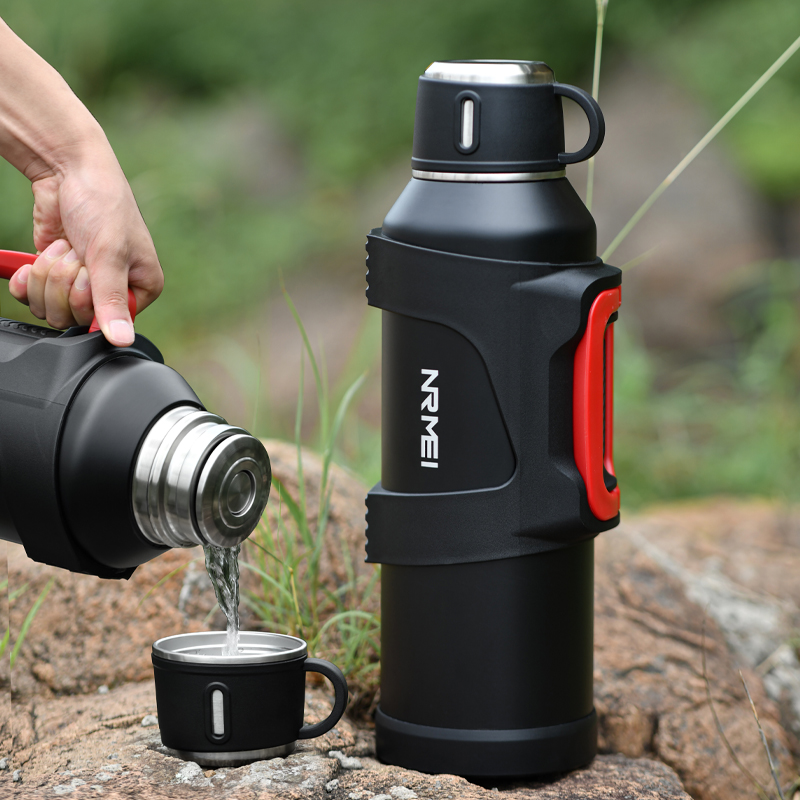 Outdoor Camping Water Jug - Stainless Steel Insulated Jug with Tea